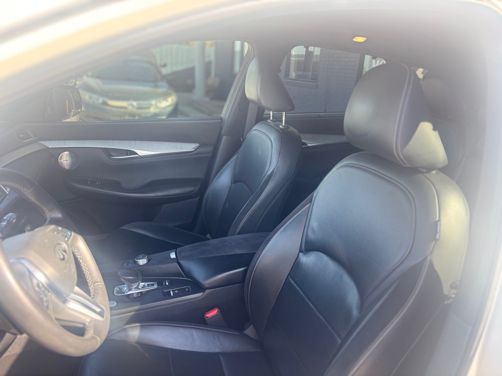 2019 INFINITI QX50 Image 16