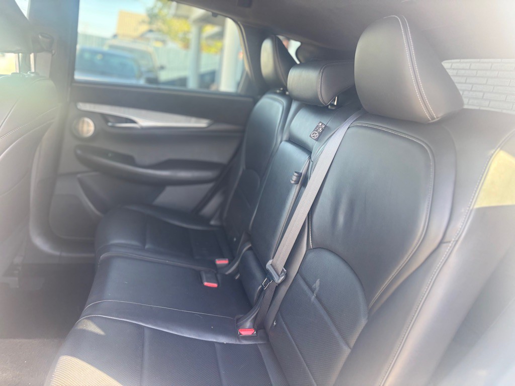 2019 INFINITI QX50 Image 19