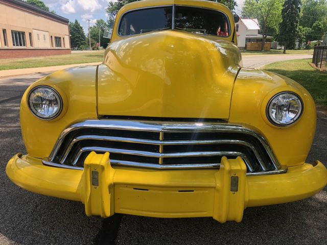 1946 Oldsmobile Special Image 8