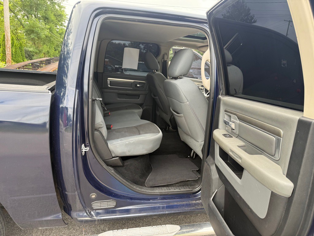 2013 RAM 1500 Image 16