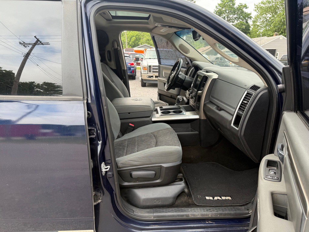 2013 RAM 1500 Image 17
