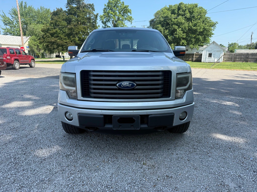 2011 Ford F-150 Image 2