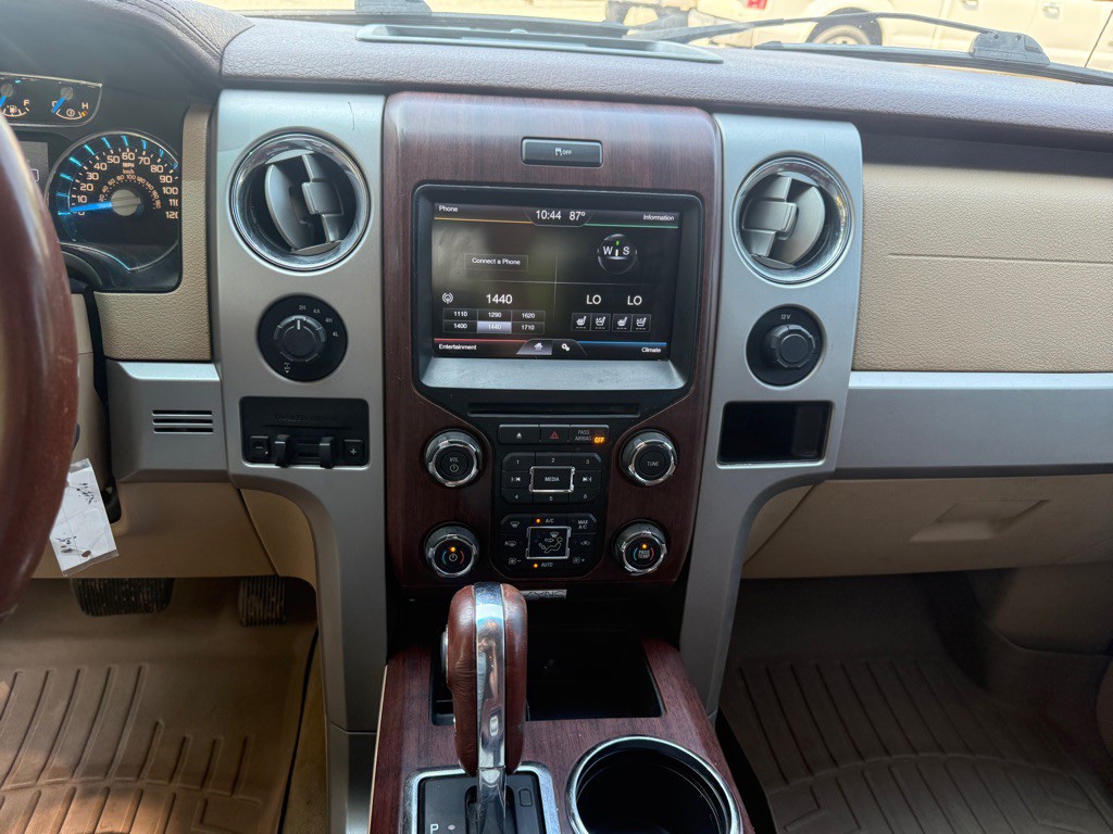 2013 Ford F-150 Image 12
