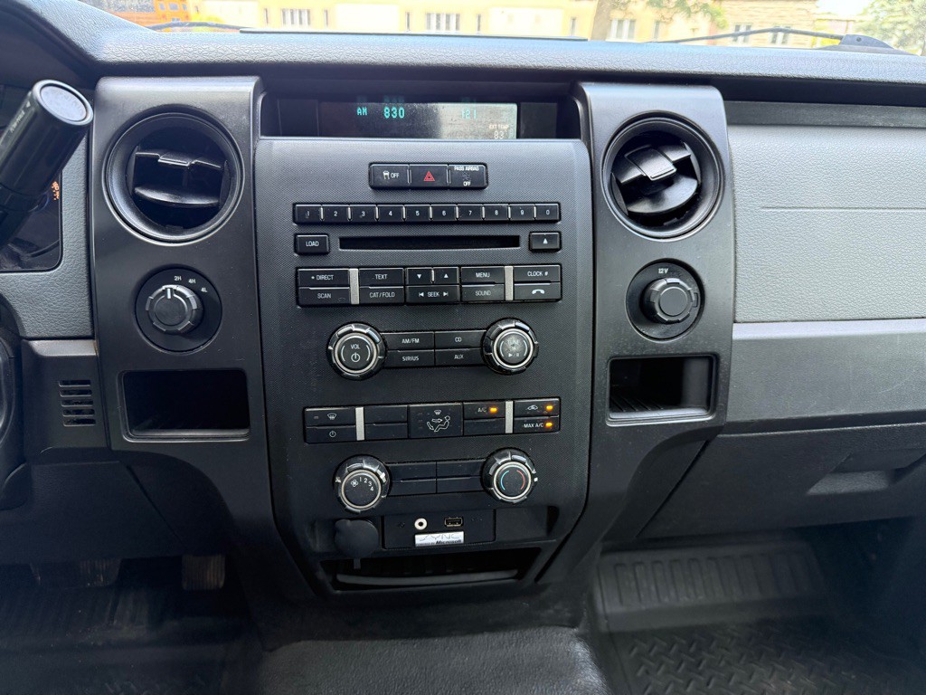2014 Ford F-150 Image 12