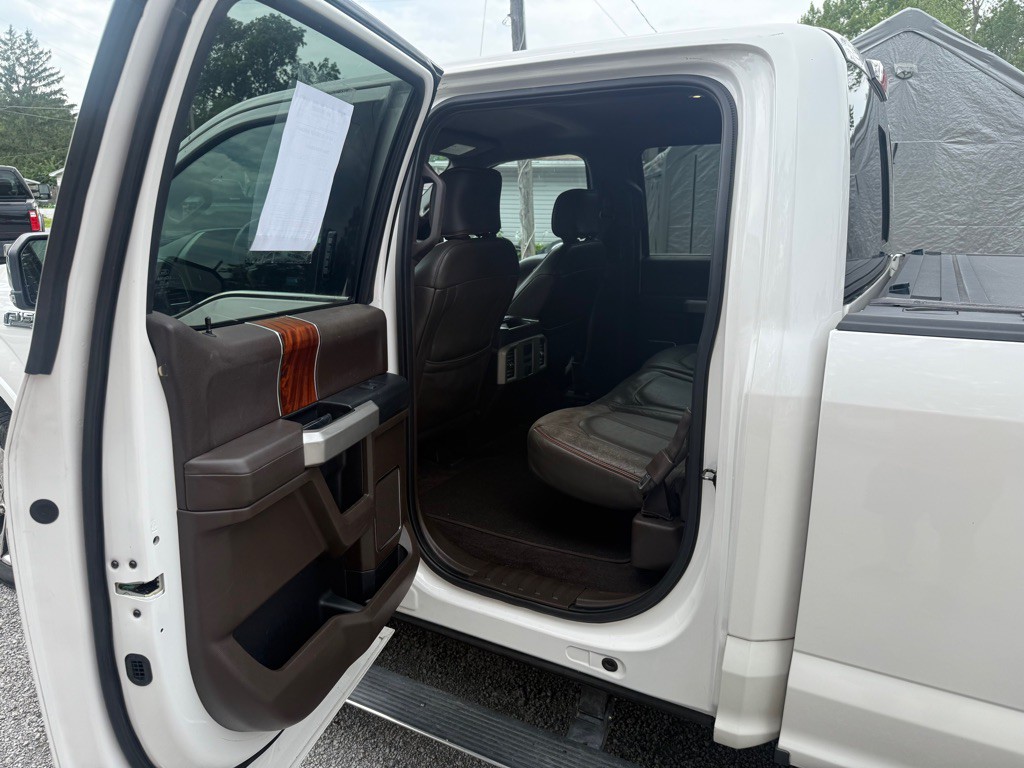 2015 Ford F-150 Image 14