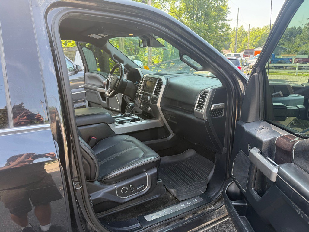 2015 Ford F-150 Image 16