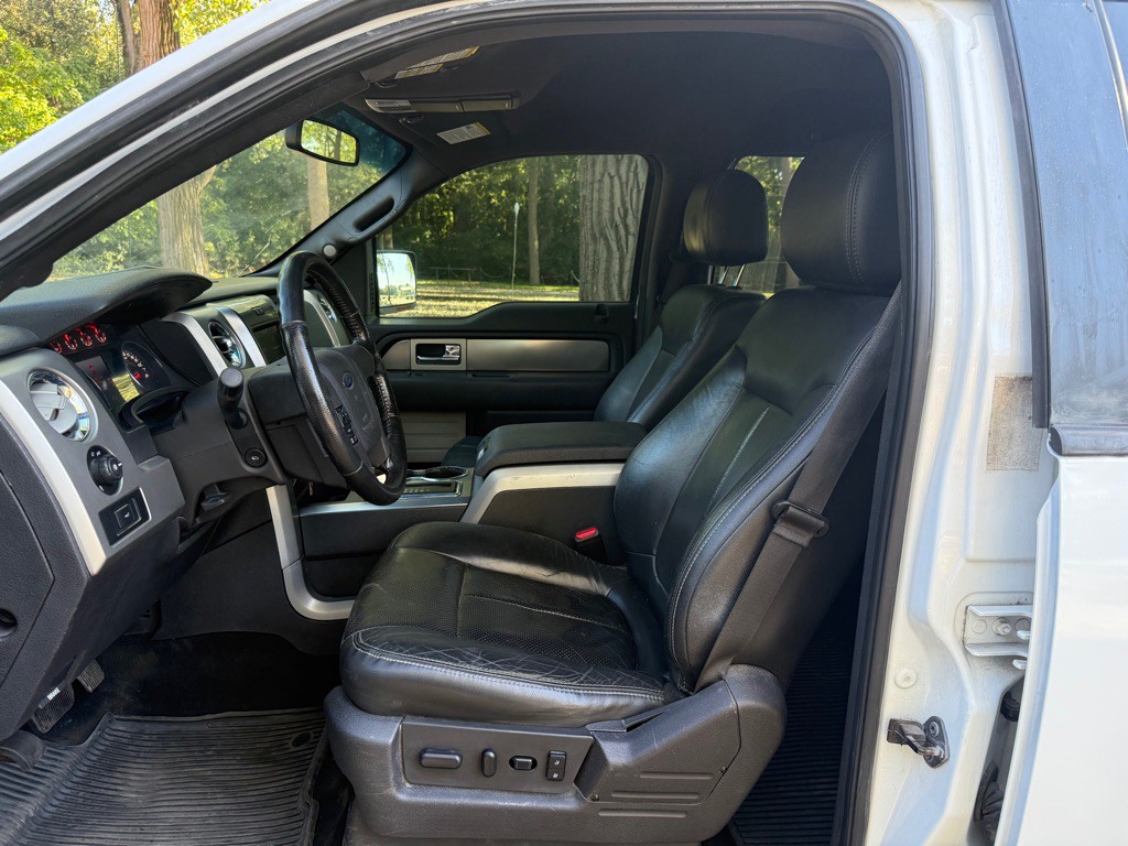 2013 Ford F-150 Image 10