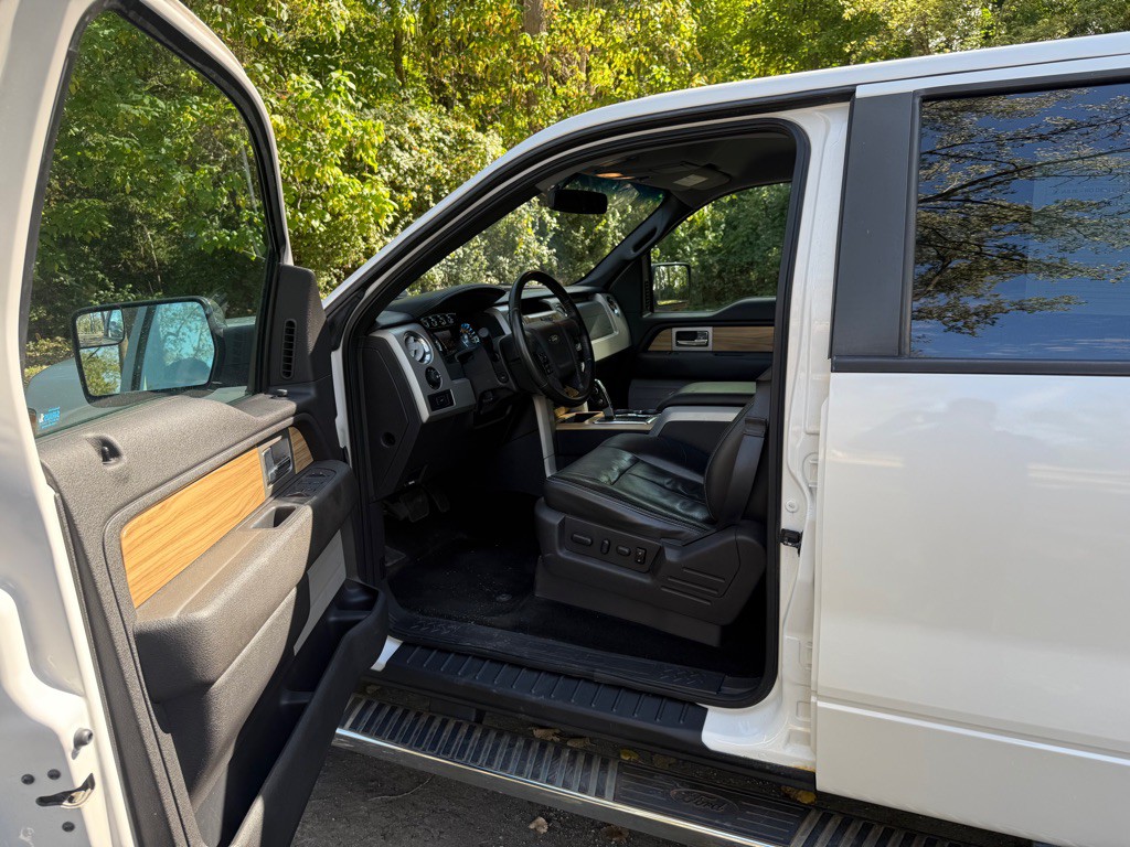 2011 Ford F-150 Image 9