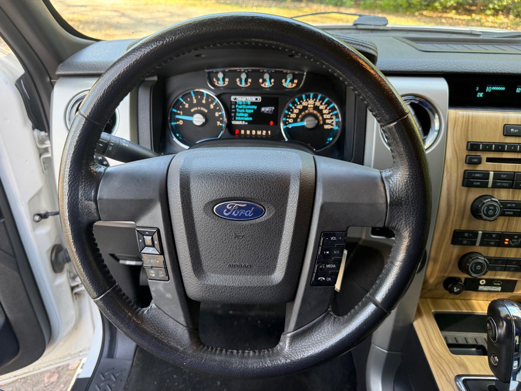 2011 Ford F-150 Image 12