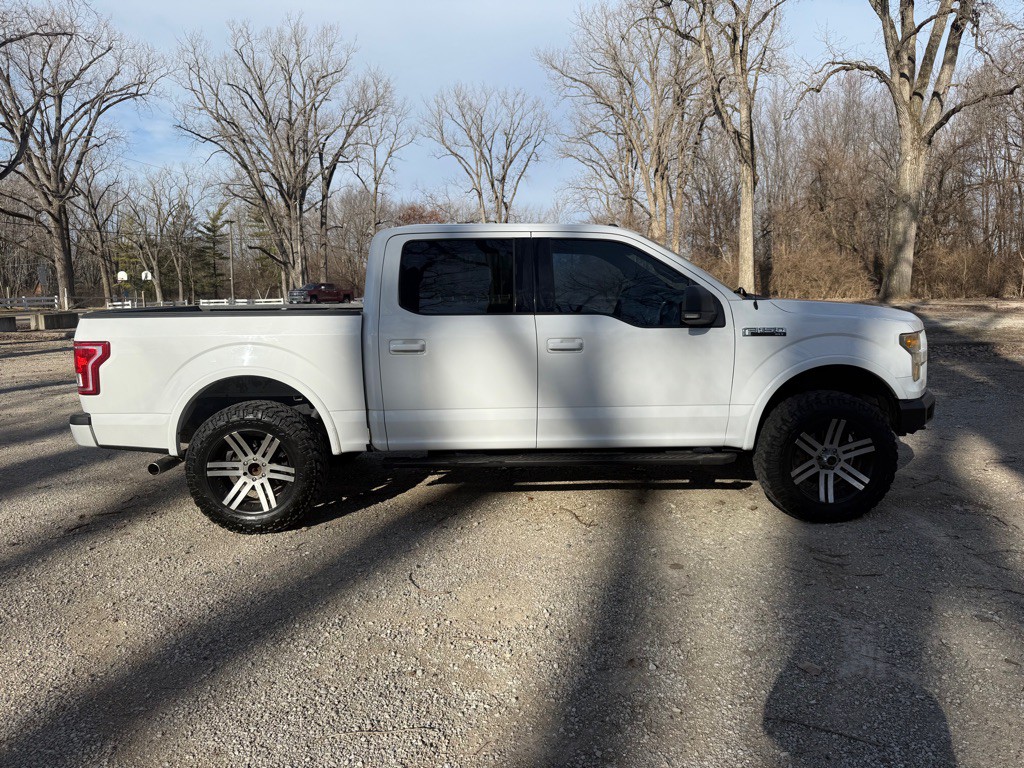 2015 Ford F-150 Image 4