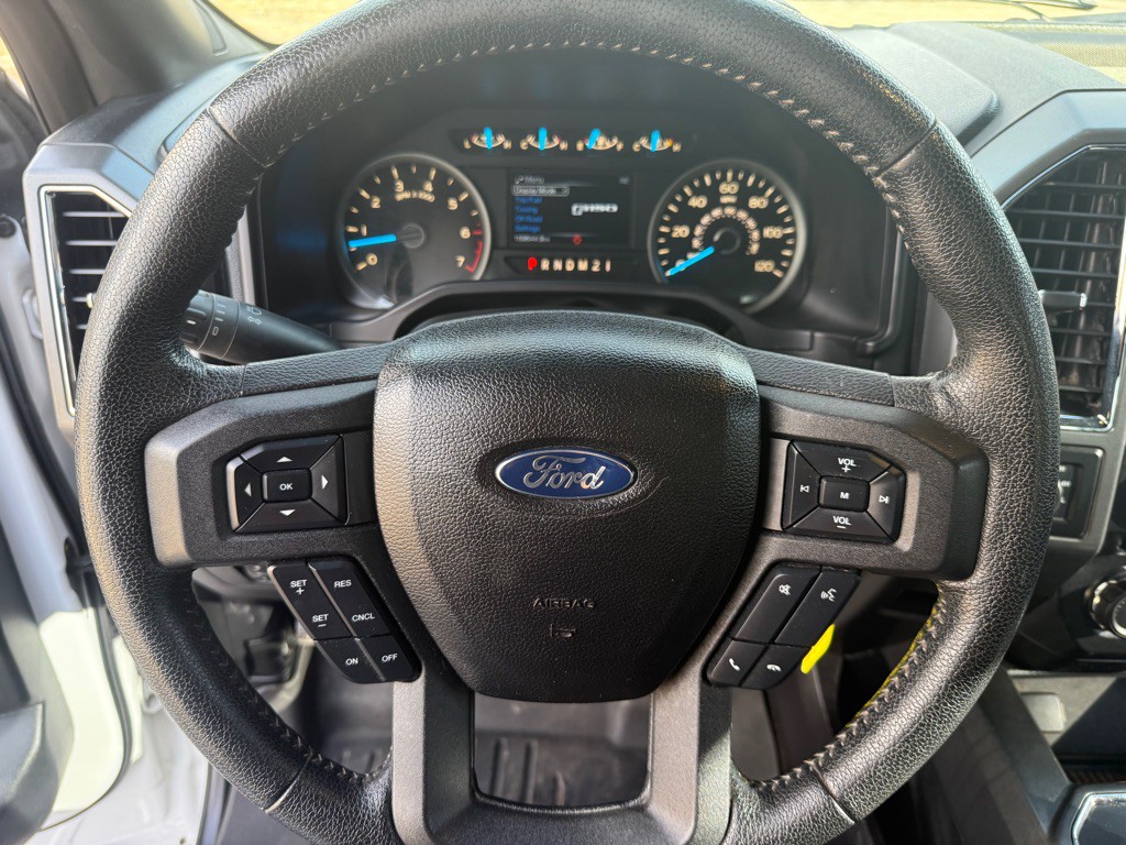 2015 Ford F-150 Image 12