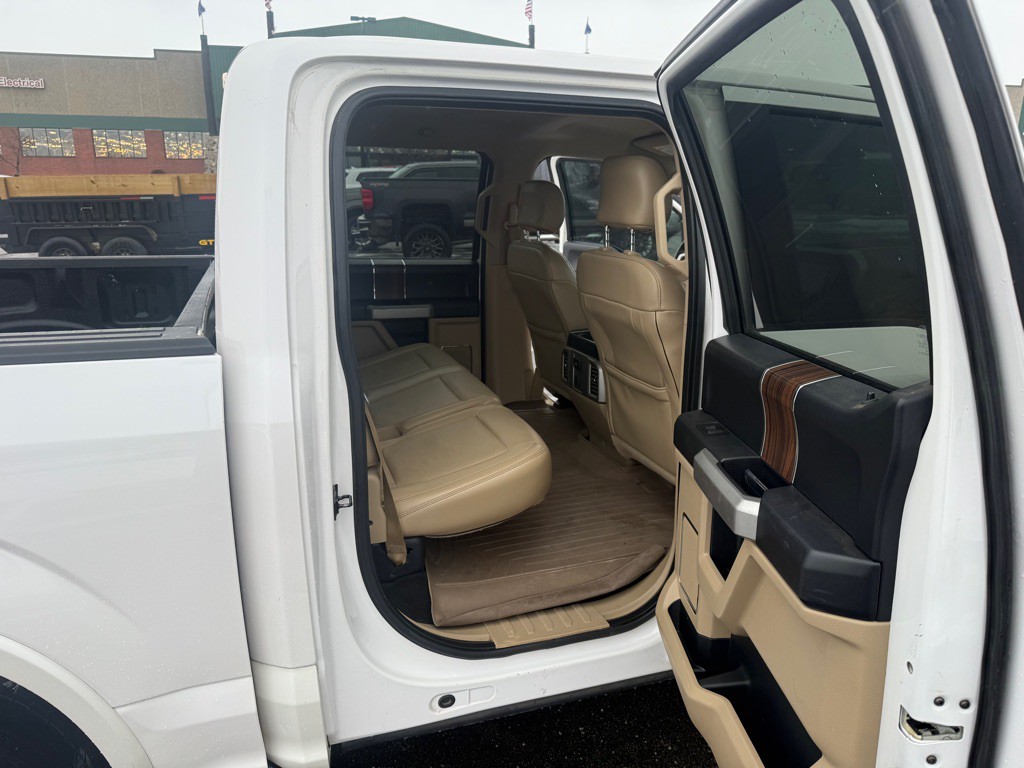 2015 Ford F-150 Image 16