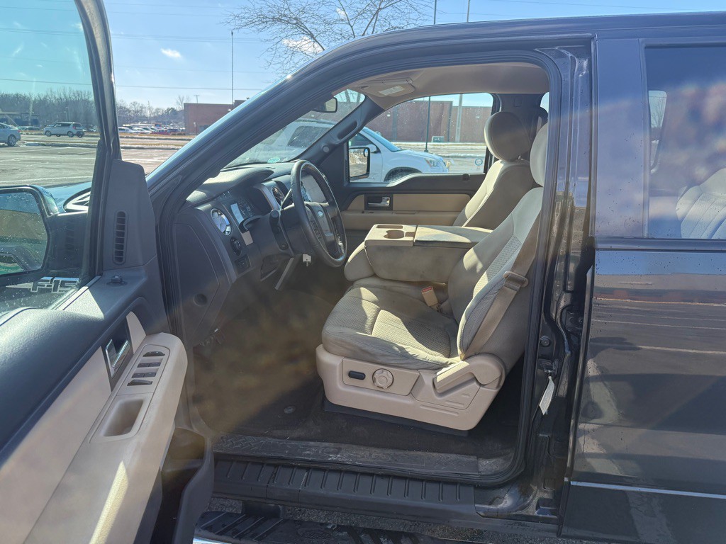 2013 Ford F-150 Image 9