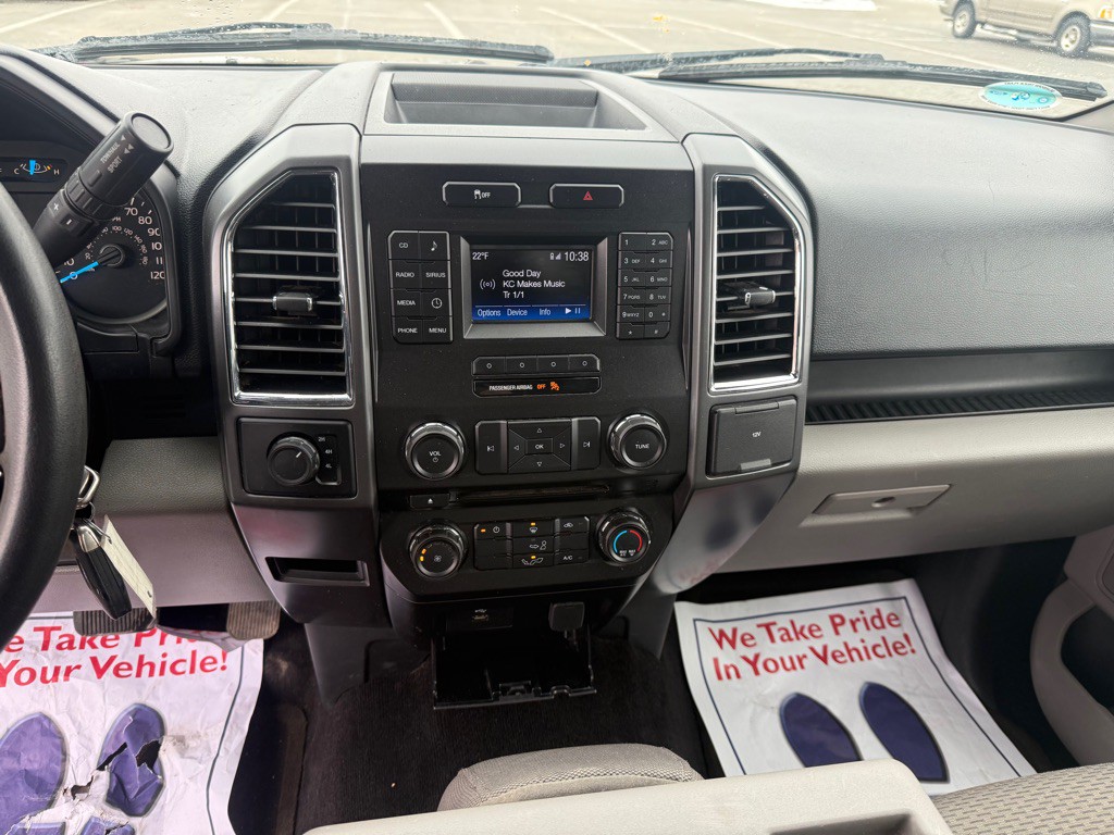 2017 Ford F-150 Image 12