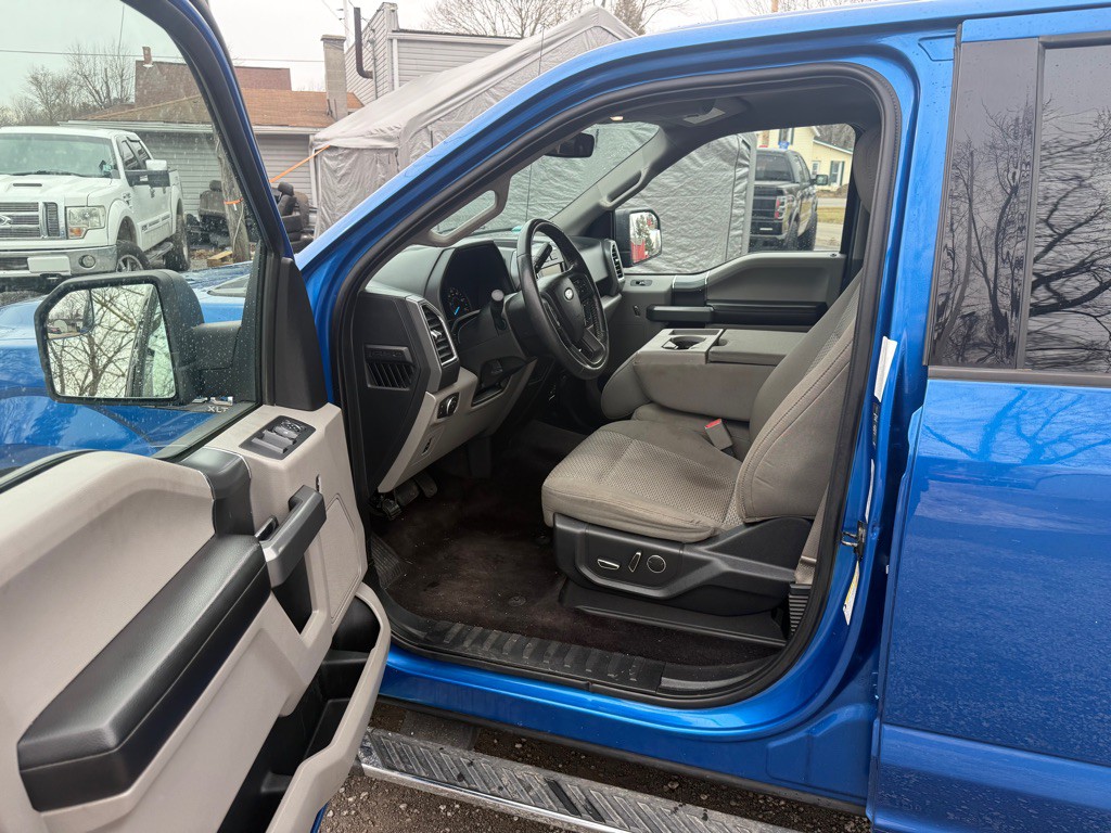 2015 Ford F-150 Image 9