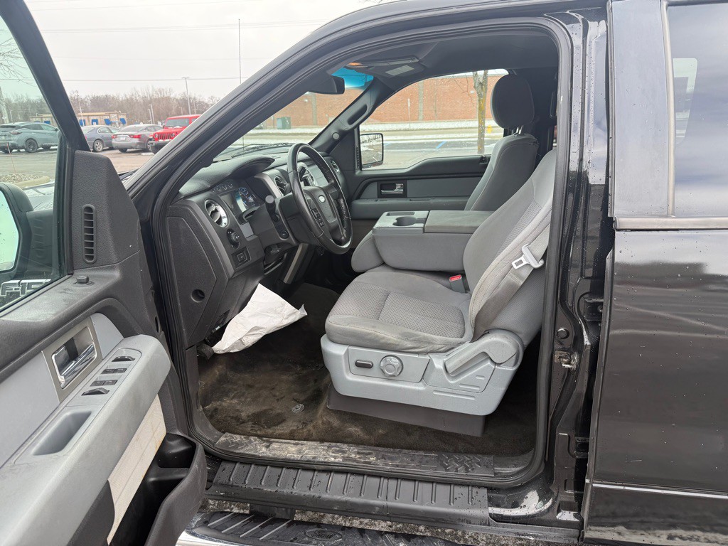 2013 Ford F-150 Image 9