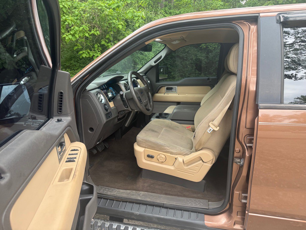 2011 Ford F-150 Image 8