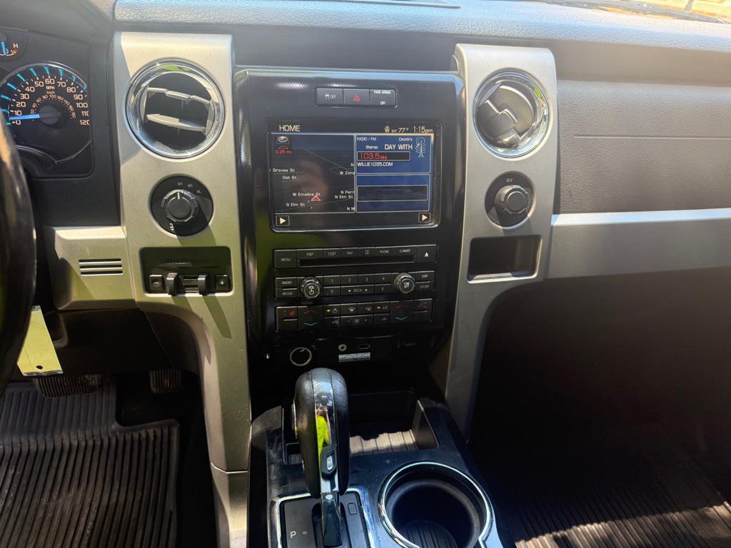 2011 Ford F-150 Image 12