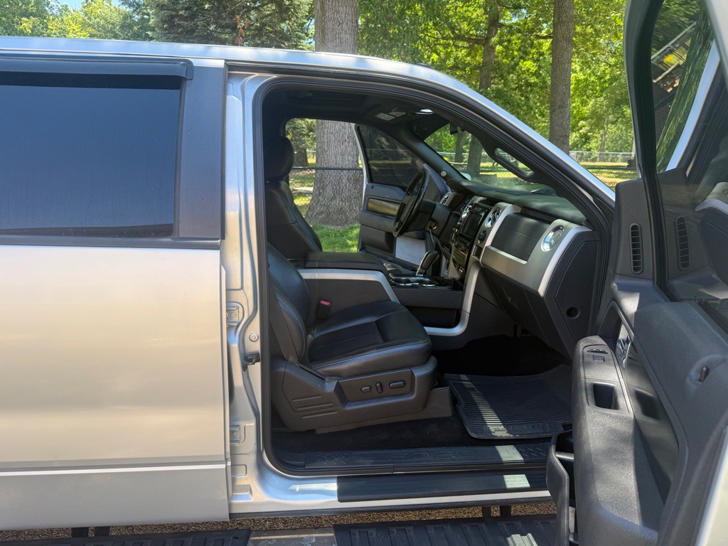 2011 Ford F-150 Image 17