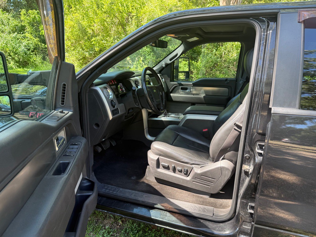 2014 Ford F-150 Image 9
