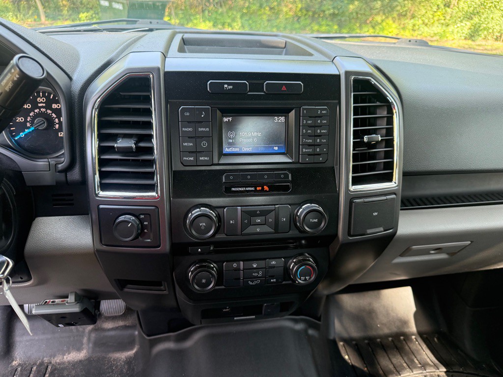 2016 Ford F-150 Image 12