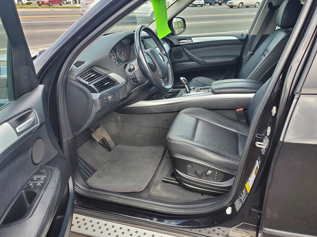 2012 BMW X5 Image 4