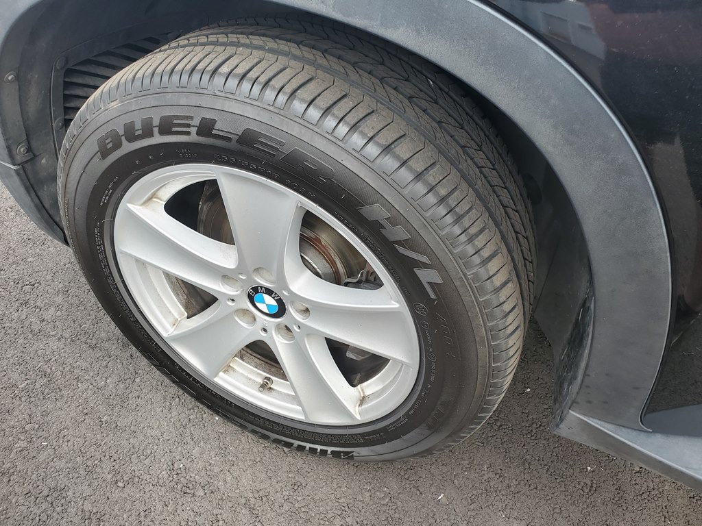 2012 BMW X5 Image 9