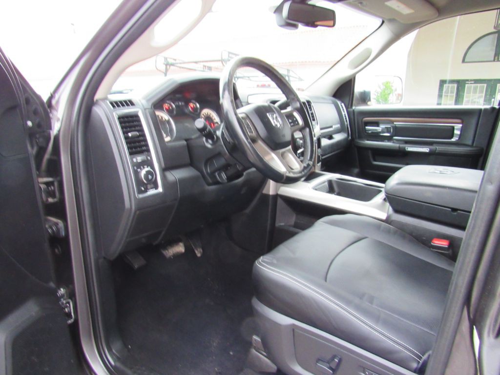 2018 RAM 3500 Image 7