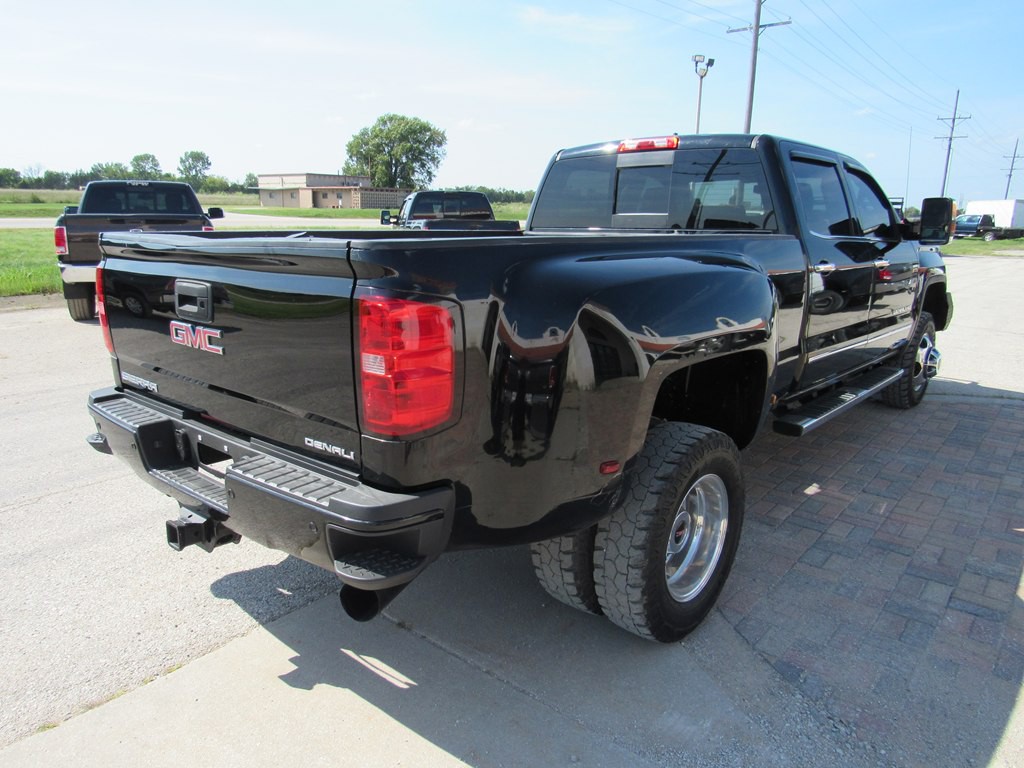 2016 GMC Sierra Image 6