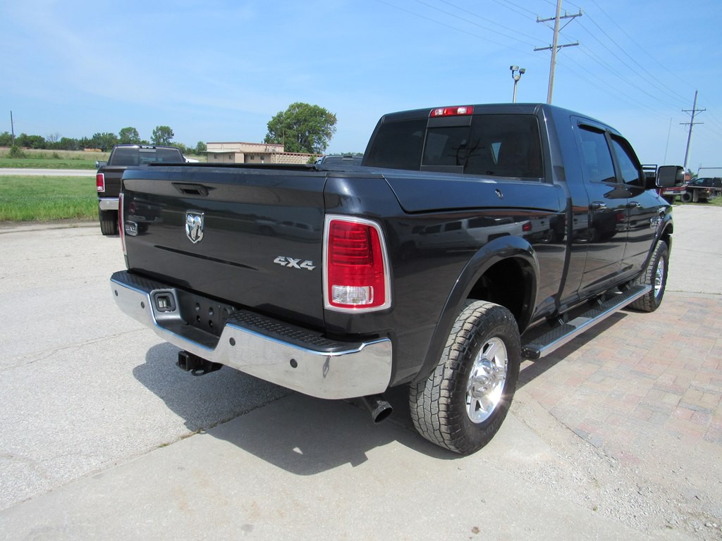 2013 RAM 2500 Image 6