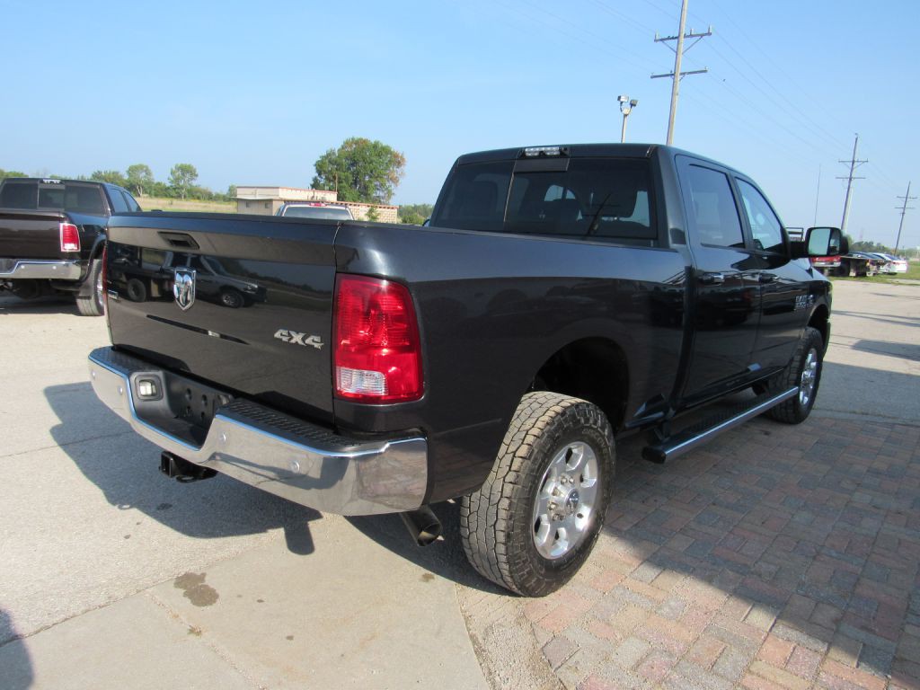 2018 RAM 3500 Image 7