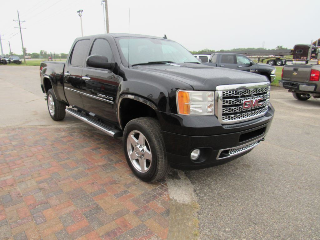 2014 GMC Sierra Image 4
