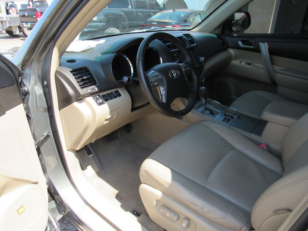2009 Toyota Highlander Image 7