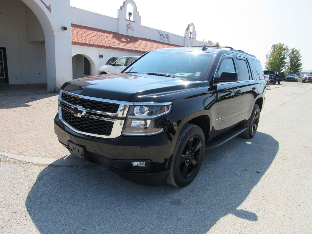 2017 Chevrolet Tahoe Image 3