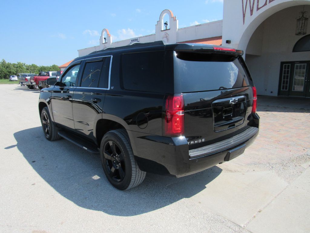 2017 Chevrolet Tahoe Image 5