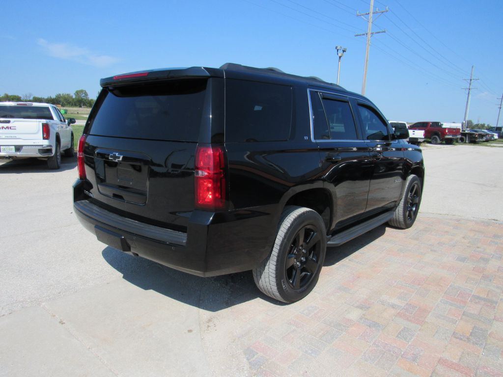 2017 Chevrolet Tahoe Image 6