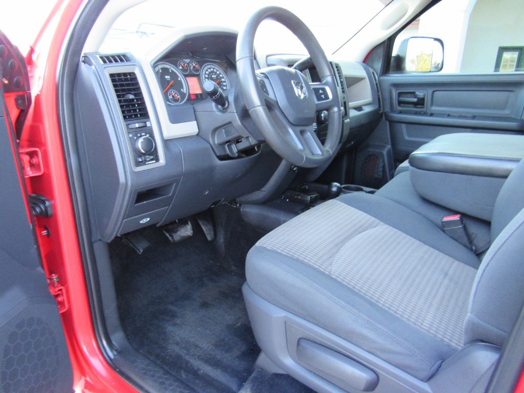 2010 Dodge Ram 3500 Image 7