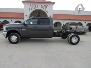 Image for 2018 RAM 3500 Laramie ID: 6904147