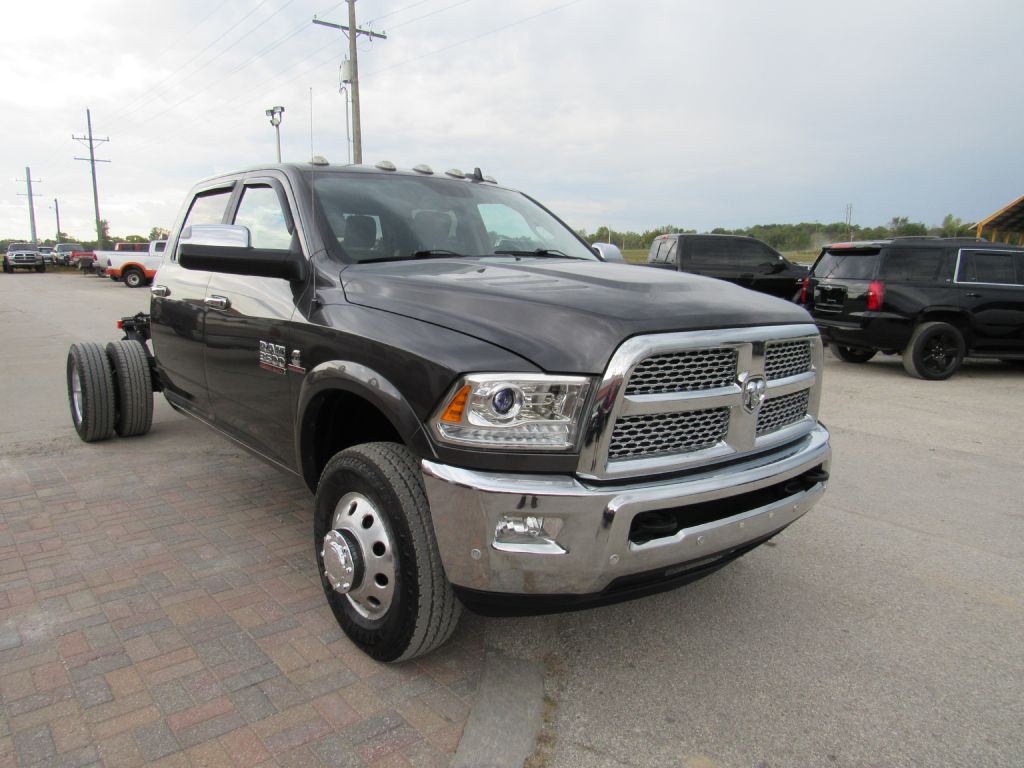 2018 RAM 3500 Image 4