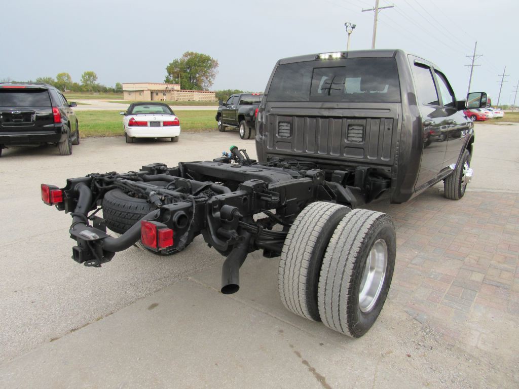 2018 RAM 3500 Image 6