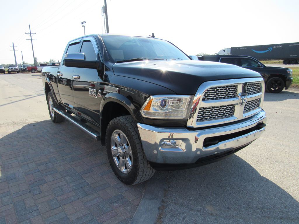 2016 RAM 3500 Image 4