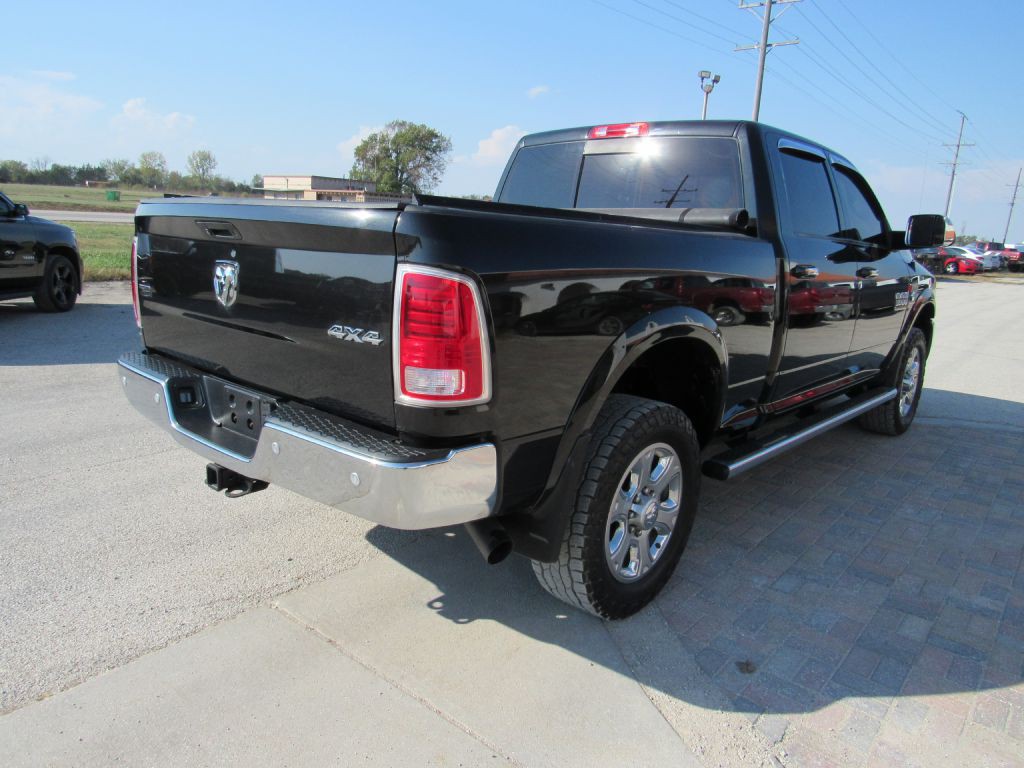 2016 RAM 3500 Image 6