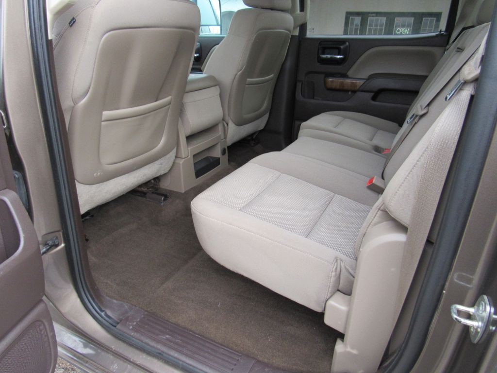 2015 GMC Sierra Image 9