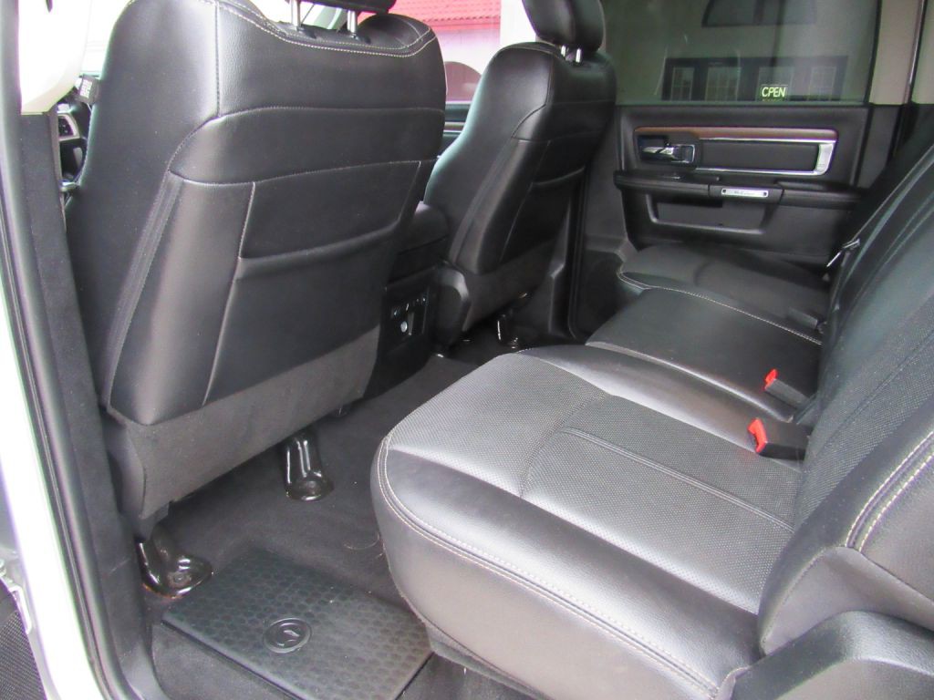 2018 RAM 2500 Image 9