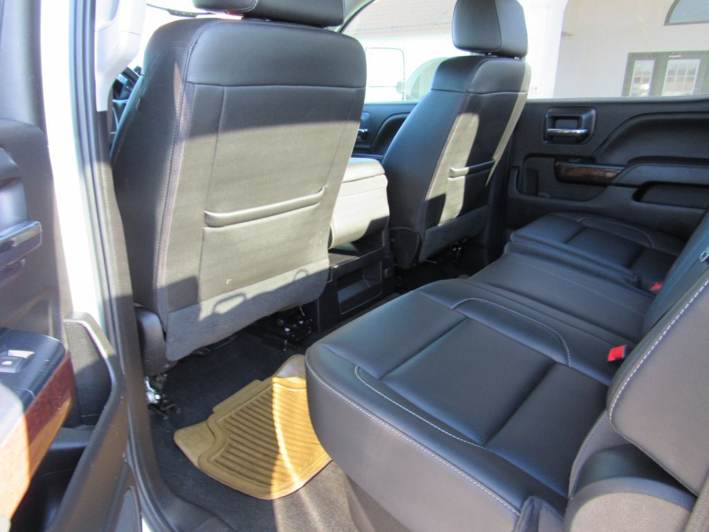 2018 GMC Sierra Image 9