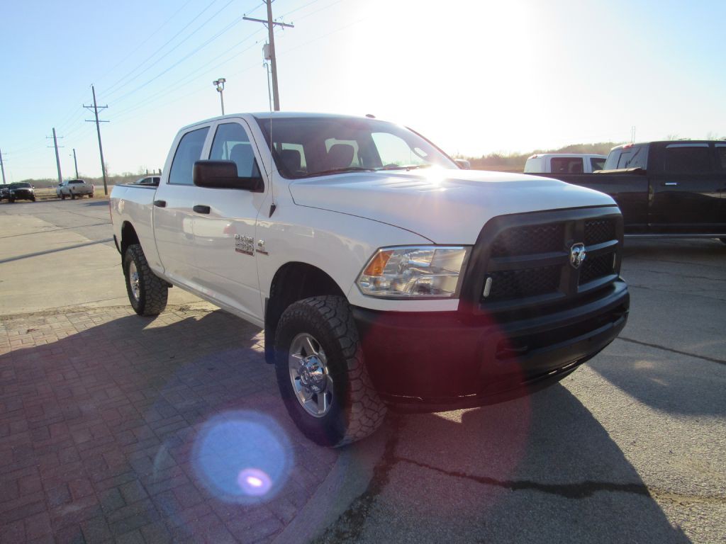 2016 RAM 2500 Image 4