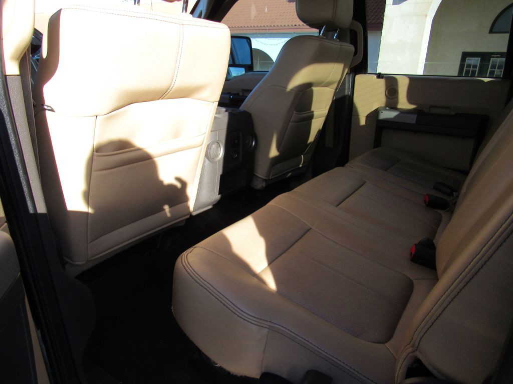 2015 Ford F-350 Image 9