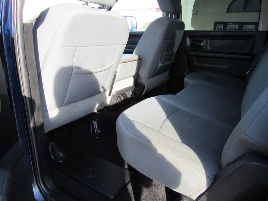 2013 RAM 2500 Image 9