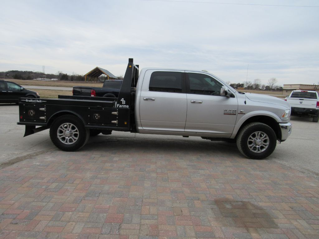 2016 RAM 2500 Image 2