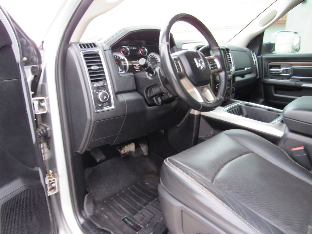 2016 RAM 2500 Image 7